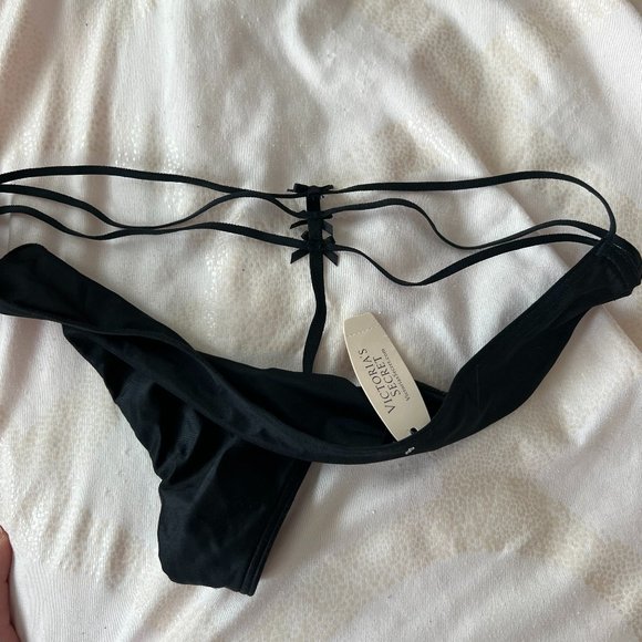 Victoria’s Secret black v-string bow thong underwear panties size medium nwt - Picture 1 of 6